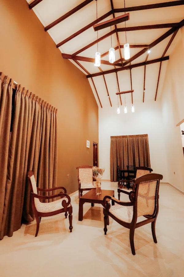 Negombo 146 Homestay ภายนอก รูปภาพ