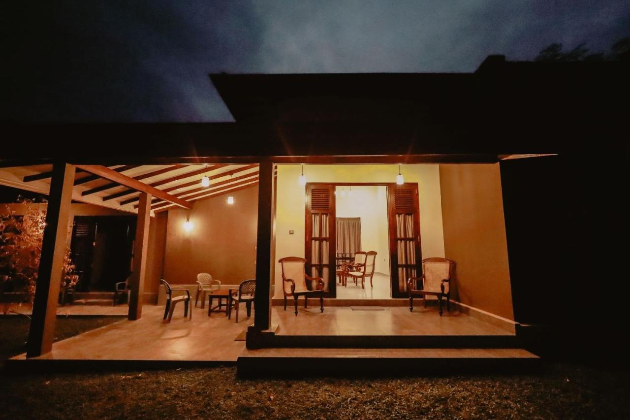 Negombo 146 Homestay ภายนอก รูปภาพ