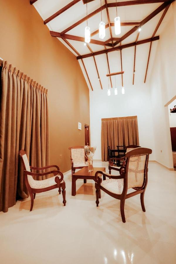 Negombo 146 Homestay ภายนอก รูปภาพ