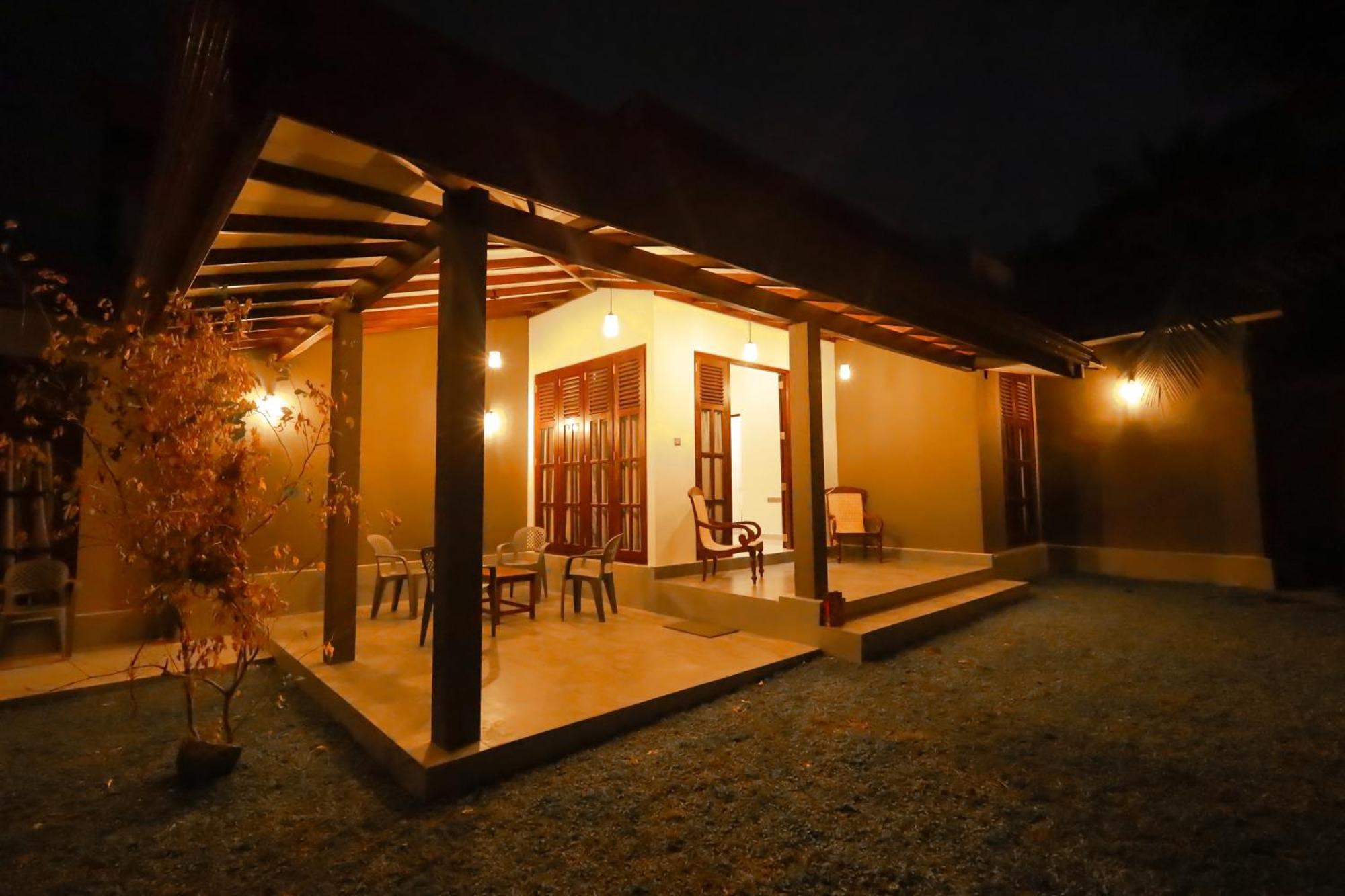 Negombo 146 Homestay ภายนอก รูปภาพ