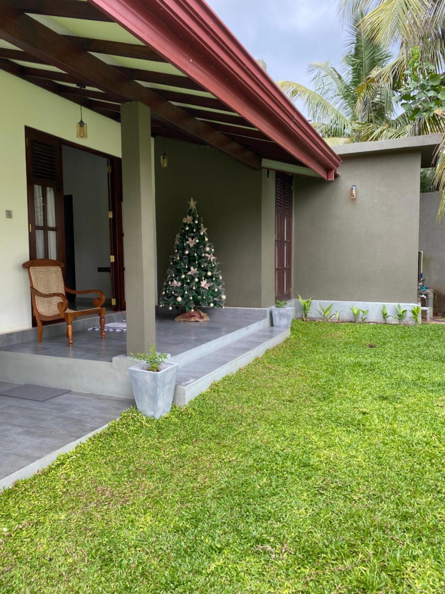 Negombo 146 Homestay ภายนอก รูปภาพ