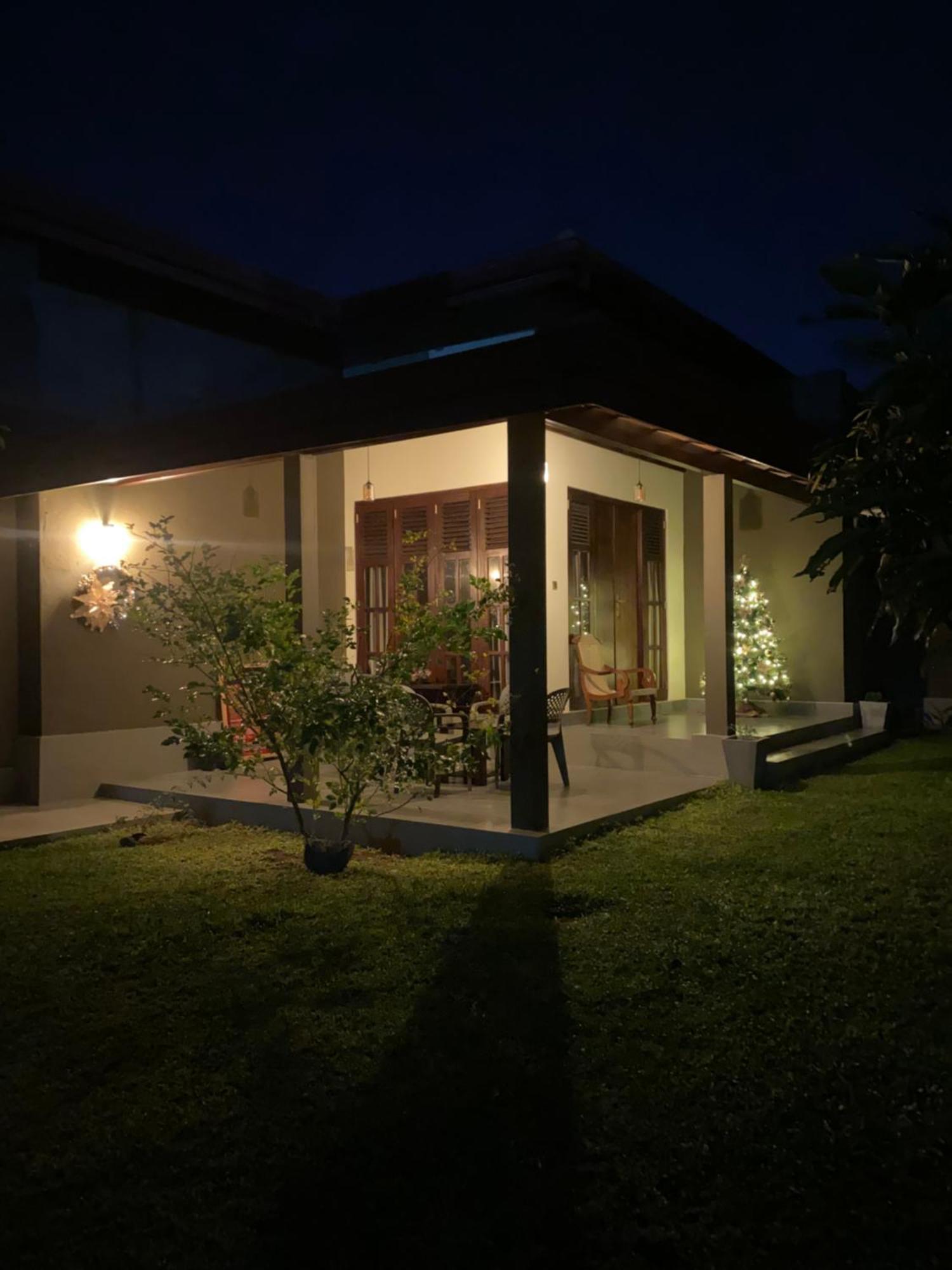Negombo 146 Homestay ภายนอก รูปภาพ
